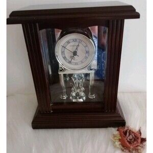 Vintage International Silver Company Quartz Clock, Wood/Glass Design w Pendulum